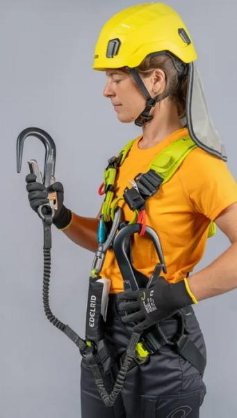 Shockstop Y Giant in Action